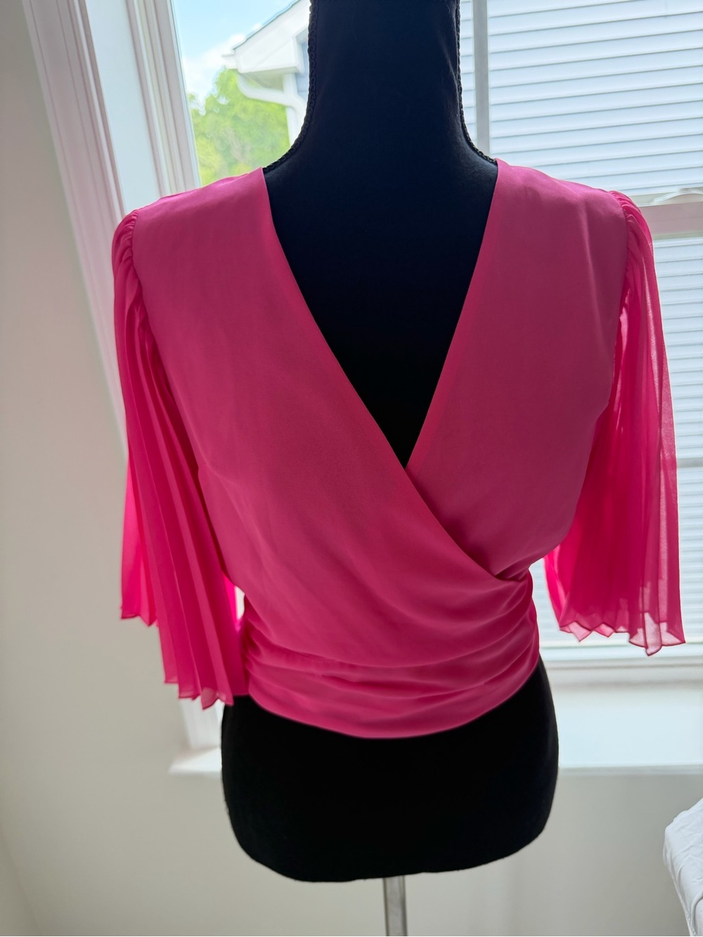 “Express NWT Hot Pink Open Back Wrap Top Pleated Sleeves Size S”